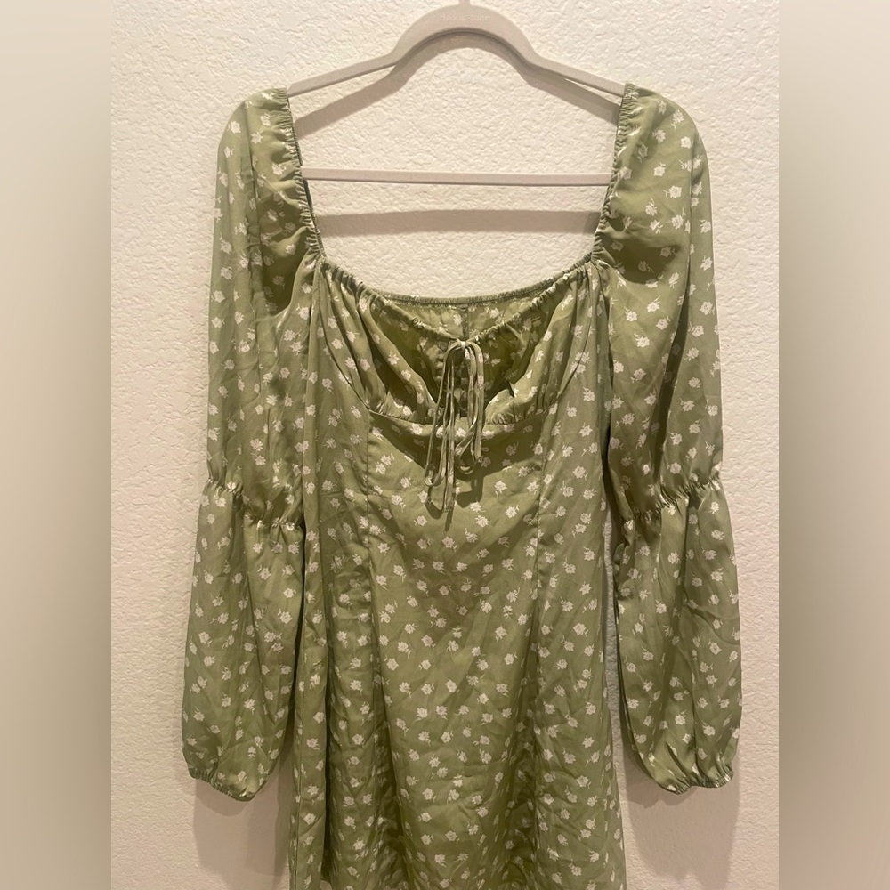 Long sleeve dress